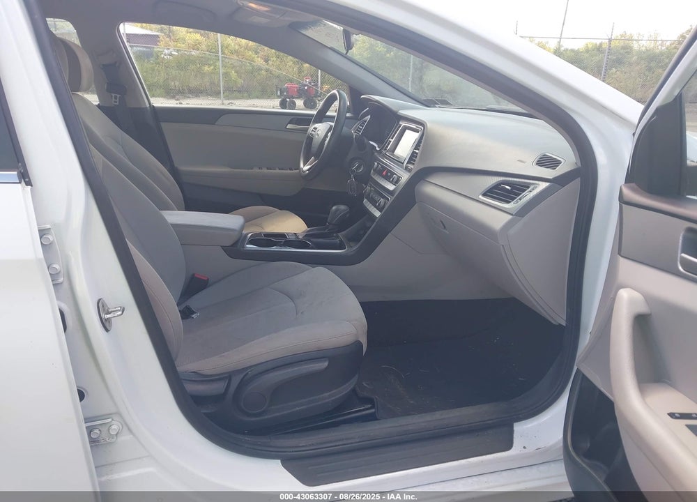 2018 HYUNDAI SONATA SE VIN: 5NPE24AF2JH673533