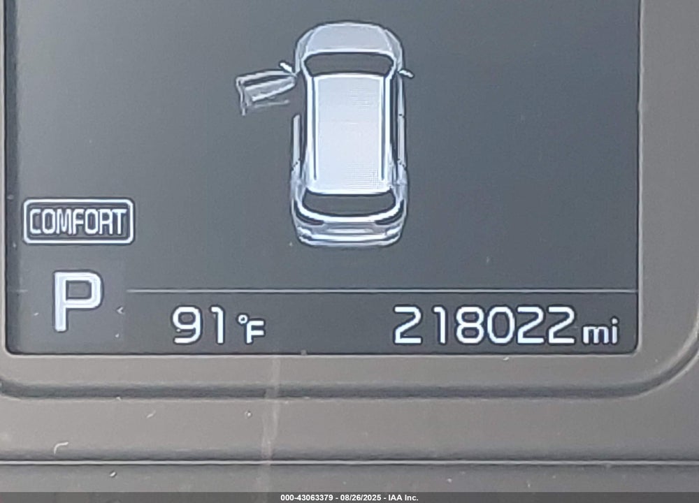 2019 KIA SORENTO 2.4L L VIN: 5XYPG4A33KG586233