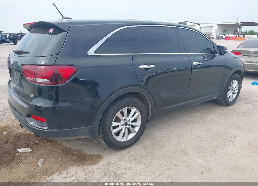 2019 KIA SORENTO 2.4L L VIN: 5XYPG4A33KG586233