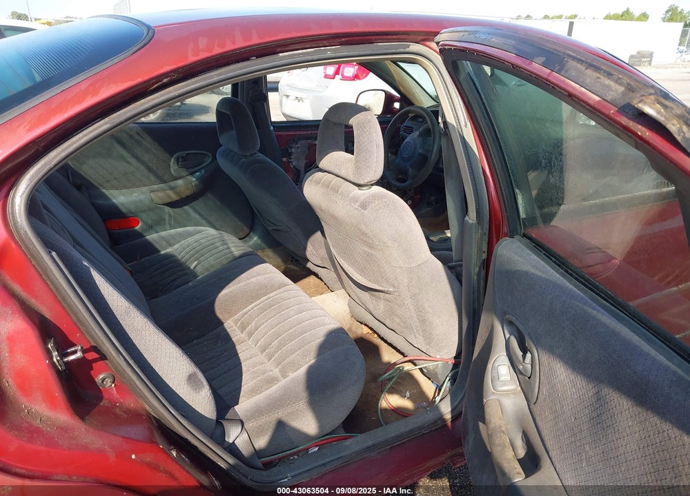 2002 PONTIAC GRAND PRIX SE VIN: 1G2WK52J42F251888