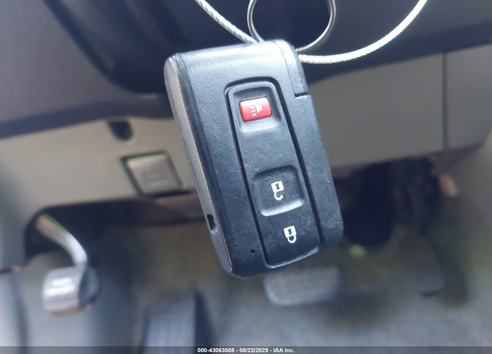 2007 TOYOTA PRIUS VIN: JTDKB20U977087027