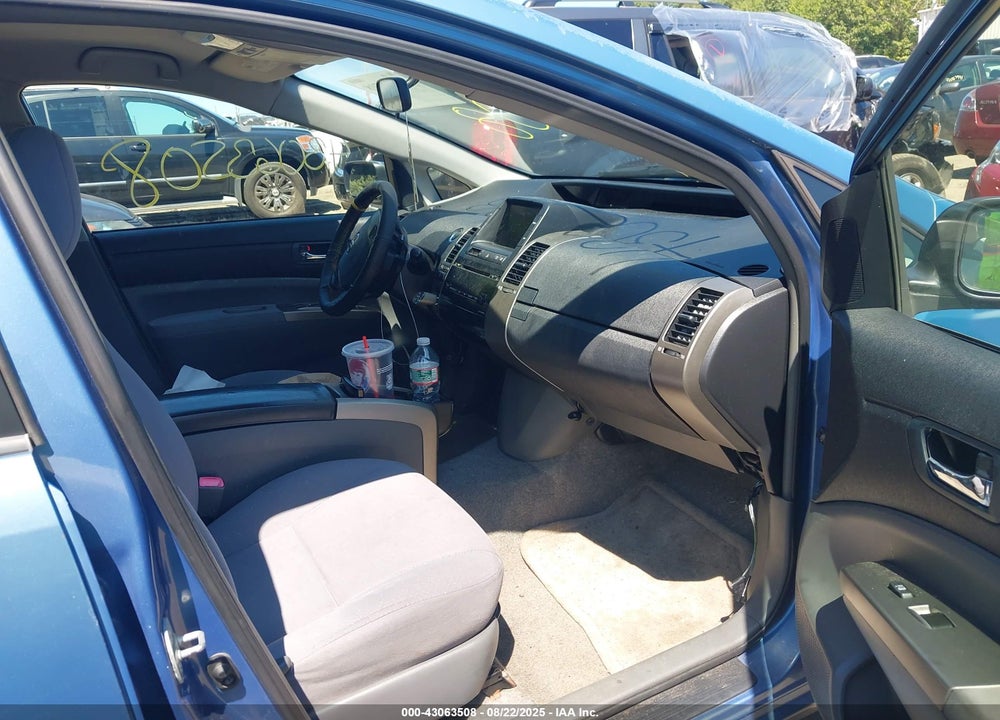 2007 TOYOTA PRIUS VIN: JTDKB20U977087027