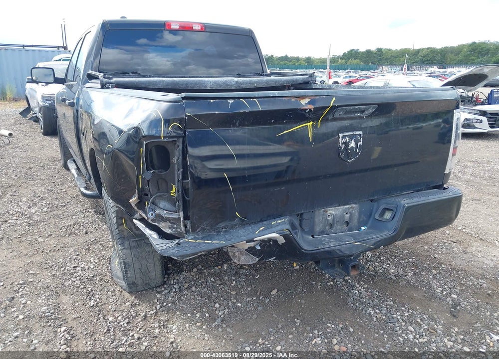 2013 RAM 1500 VIN: 1C6RR6FG0DS665471