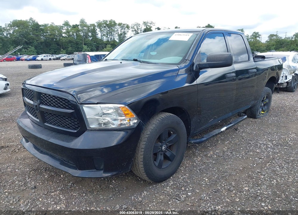 2013 RAM 1500 VIN: 1C6RR6FG0DS665471