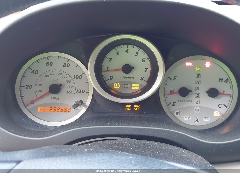 2005 TOYOTA RAV4 VIN: JTEGD20V650084628