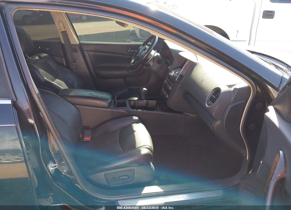 2011 NISSAN MAXIMA VIN: 1N4AA5APXBC859825
