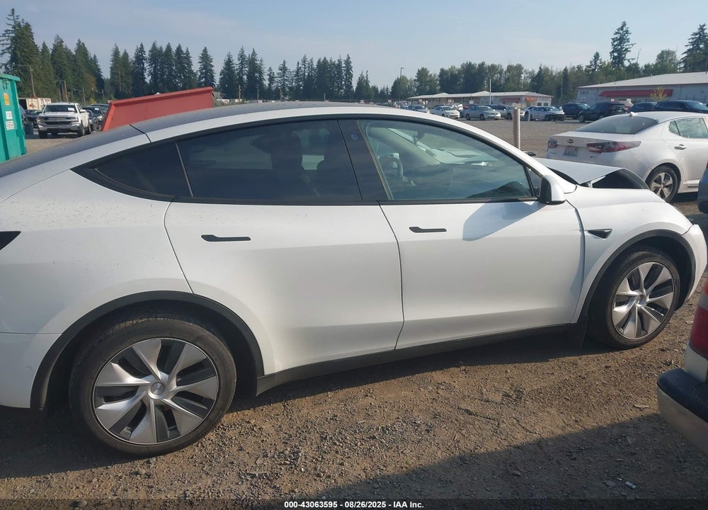 2022 TESLA MODEL Y VIN: 7SAYGDEEXNF361564