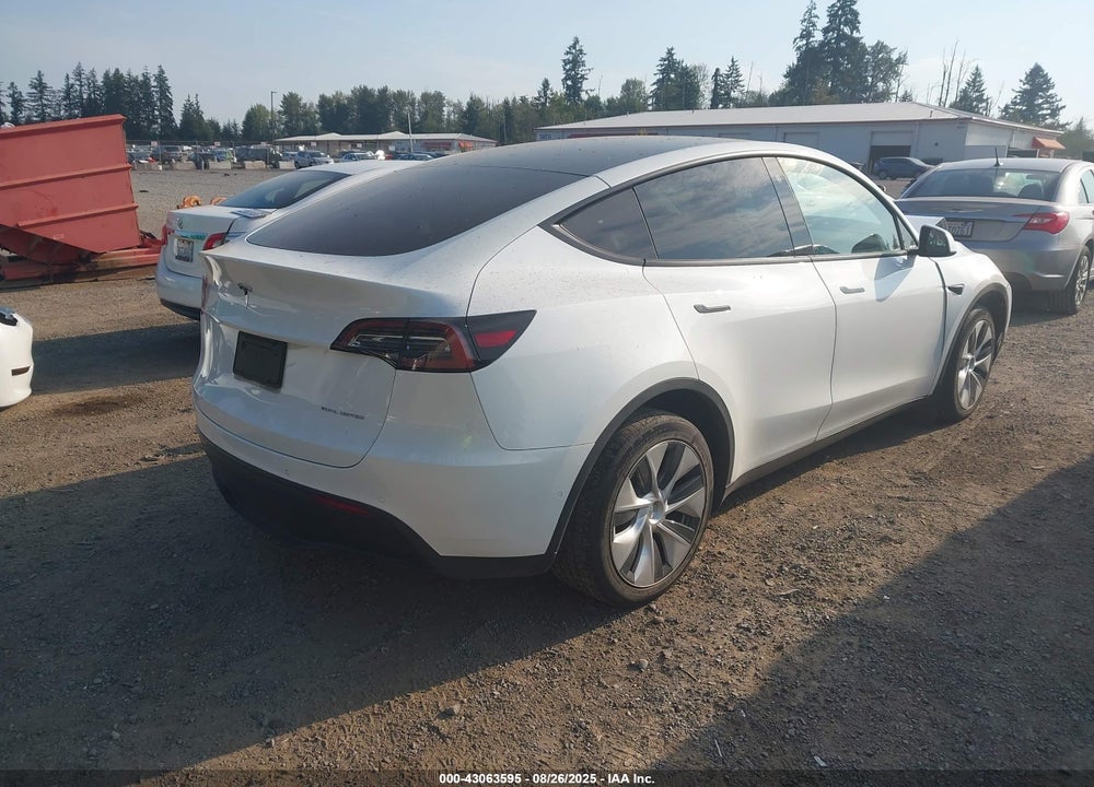 2022 TESLA MODEL Y VIN: 7SAYGDEEXNF361564