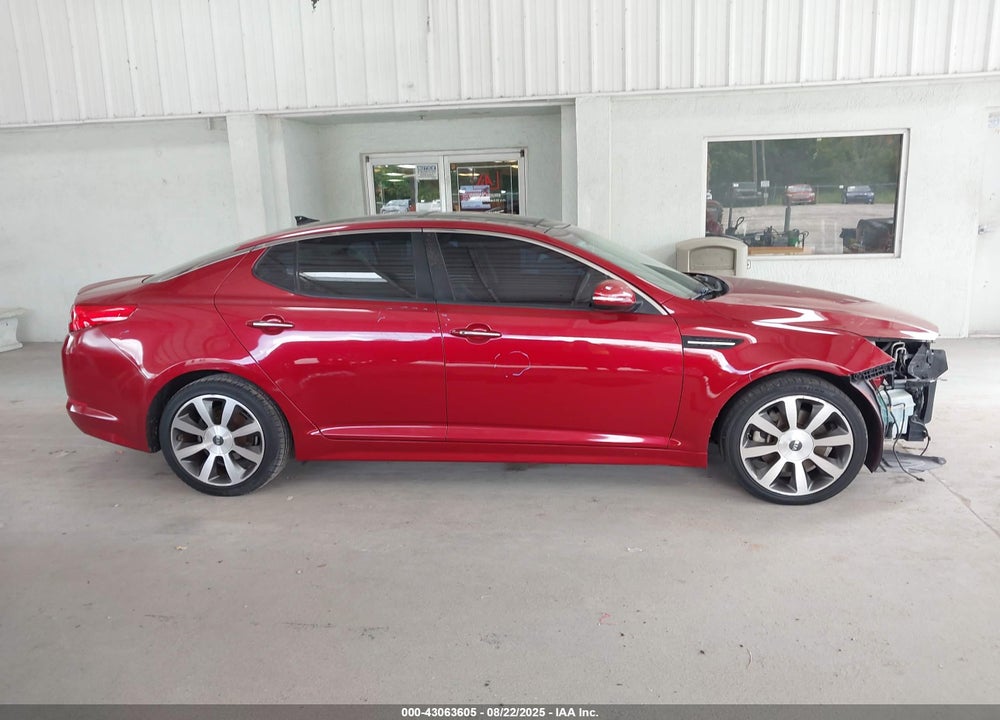 2012 KIA OPTIMA VIN: 5XXGR4A65CG084088