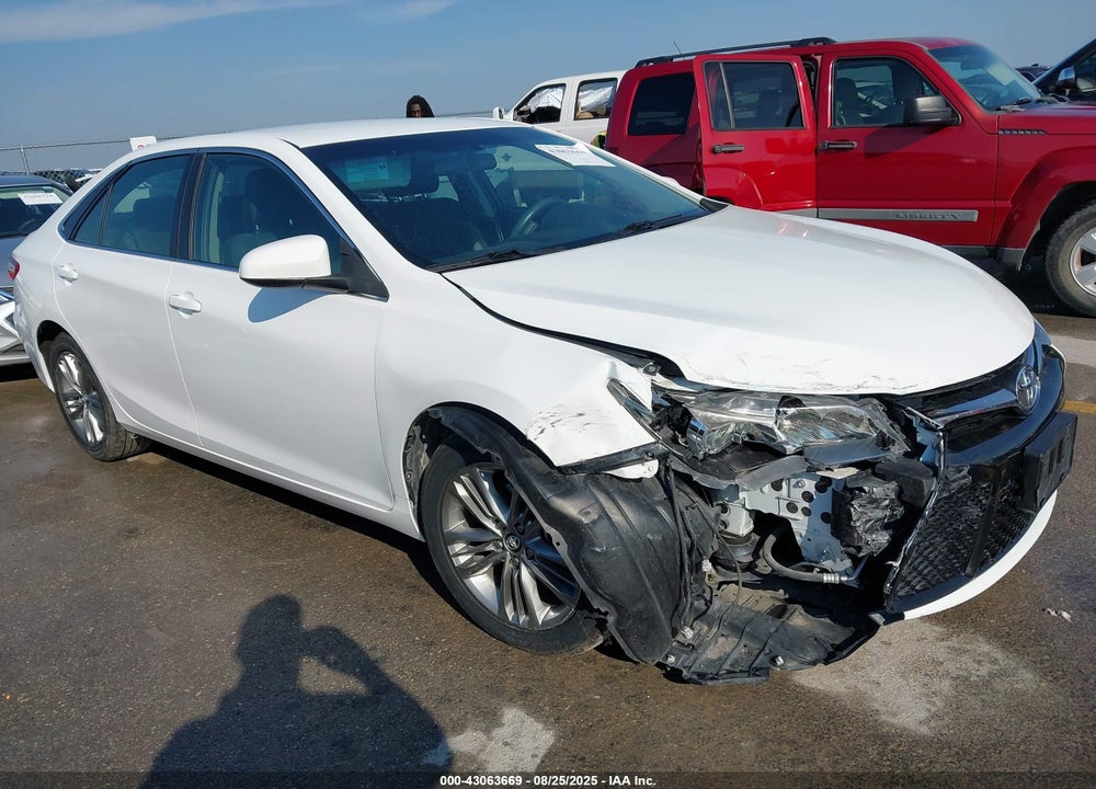 2017 TOYOTA CAMRY SE VIN: 4T1BF1FK4HU372639