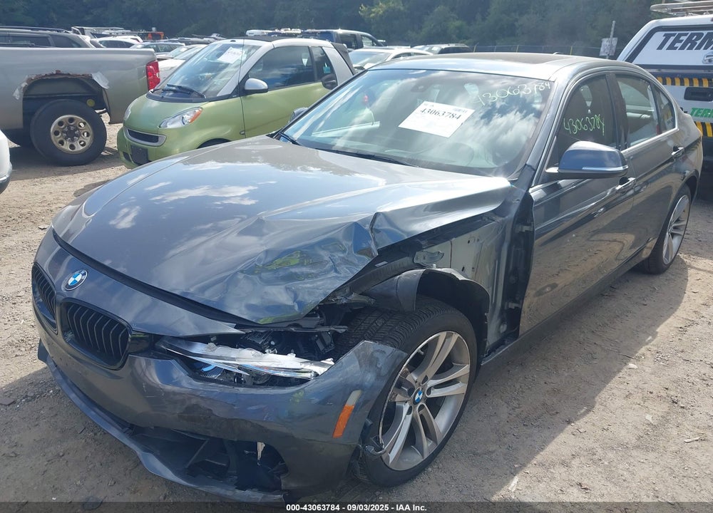 2018 BMW 3 SERIES VIN: WBA8D9G55JNU71964