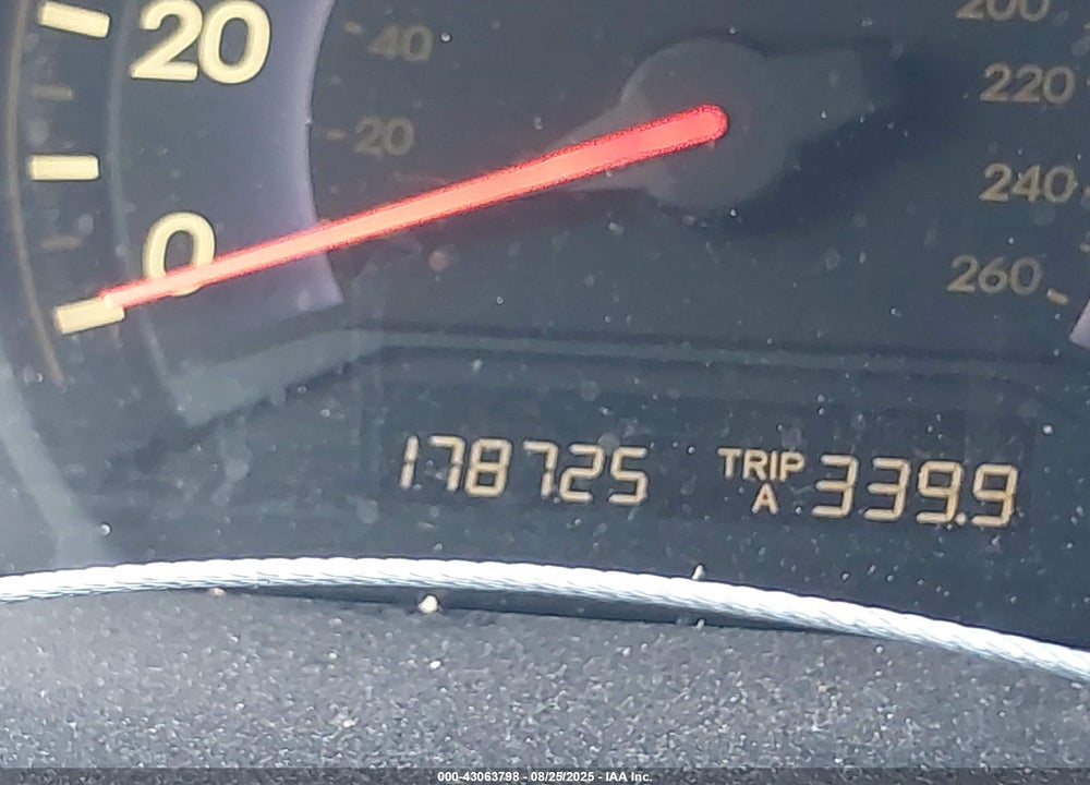2010 HONDA ODYSSEY LX VIN: 5FNRL3H20AB098004