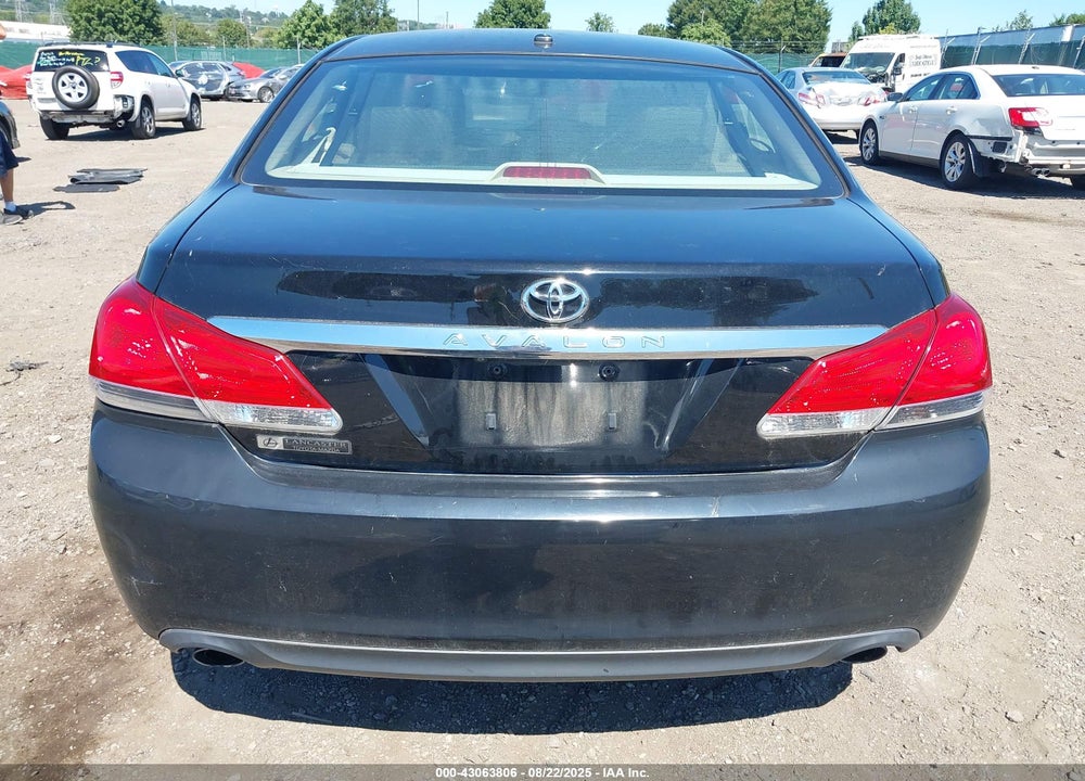 2011 TOYOTA AVALON VIN: 4T1BK3DB8BU439521