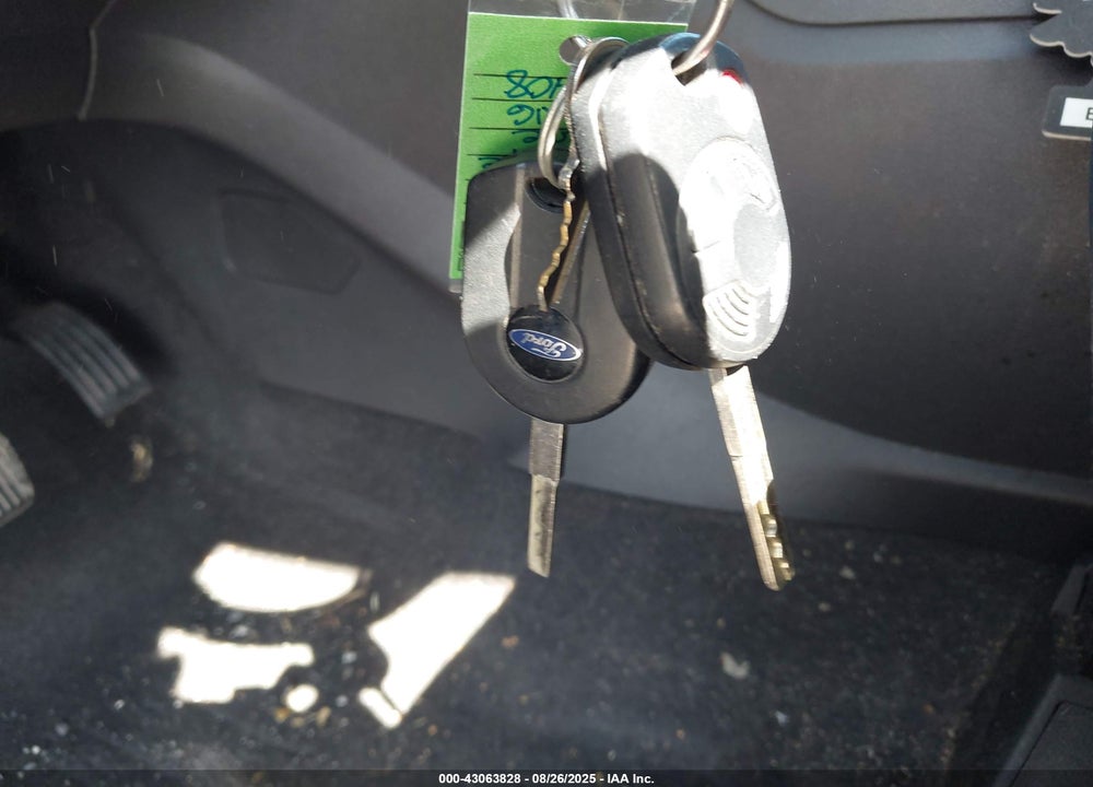 2017 FORD ESCAPE VIN: 1FMCU0GDXHUB72417