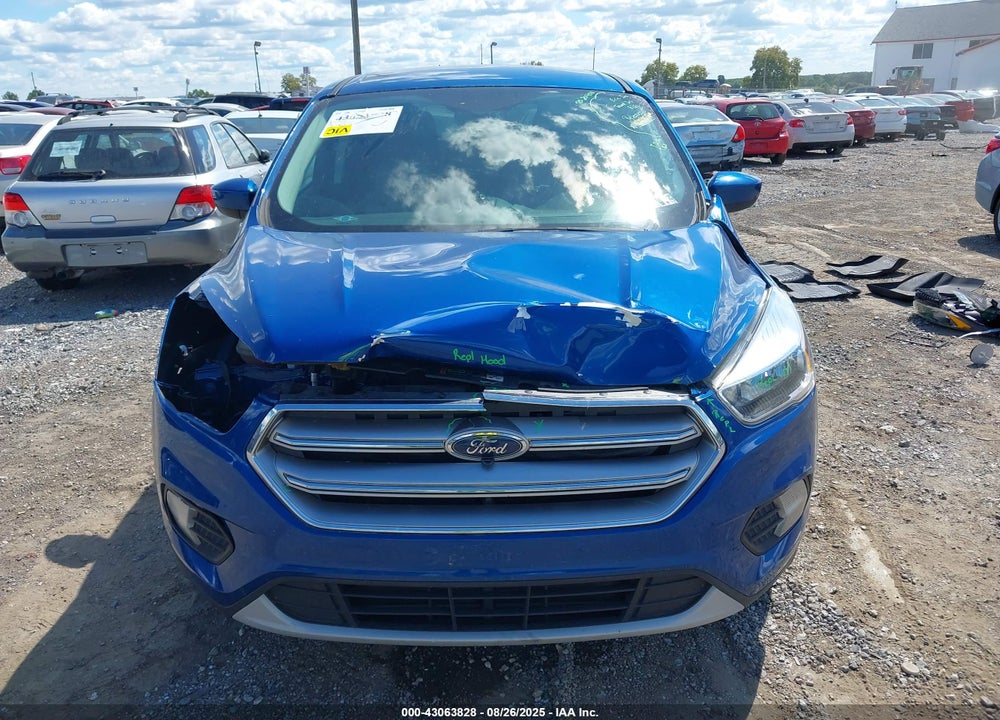 2017 FORD ESCAPE VIN: 1FMCU0GDXHUB72417