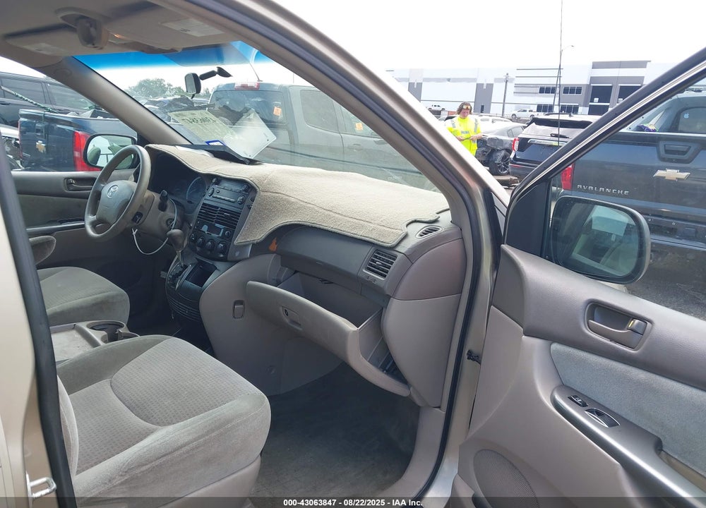 2006 TOYOTA SIENNA CE VIN: 5TDZA23C16S407272