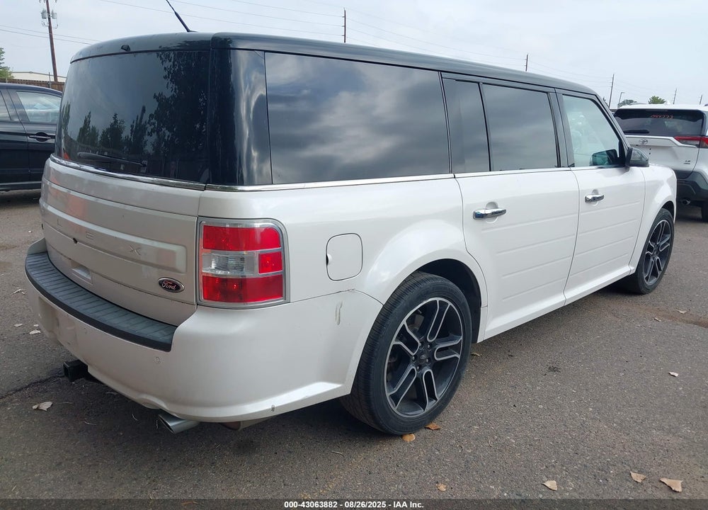 2015 FORD FLEX VIN: 2FMGK5C88FBA14724