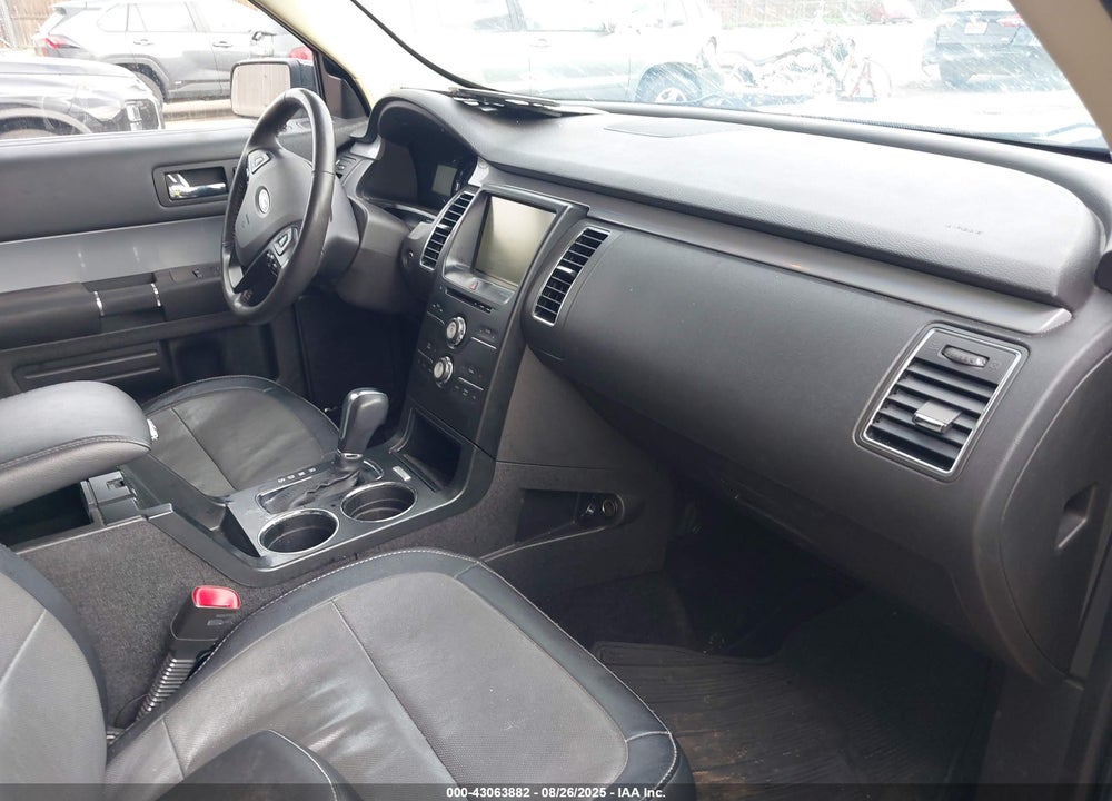 2015 FORD FLEX VIN: 2FMGK5C88FBA14724