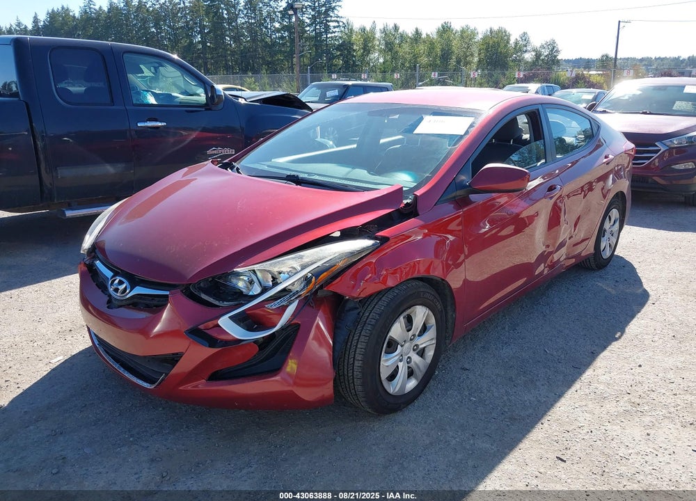 2016 HYUNDAI ELANTRA VIN: 5NPDH4AE6GH712876
