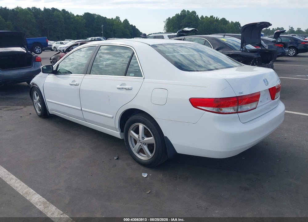 2003 HONDA ACCORD 2.4 EX VIN: 1HGCM56633A112124