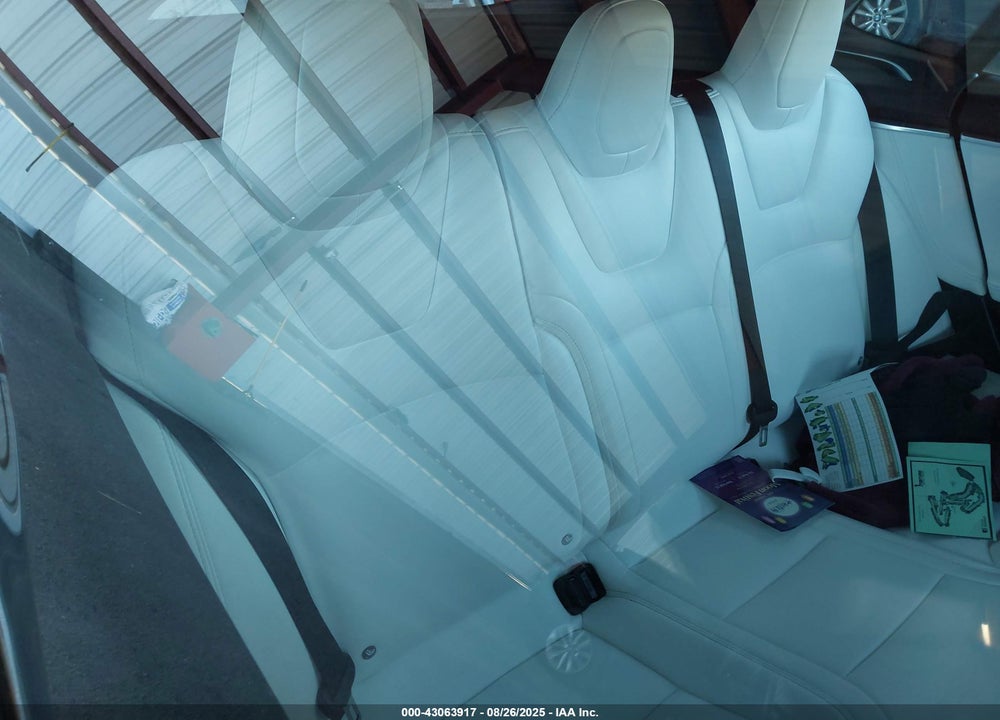 2017 TESLA MODEL S VIN: 5YJSA1E26HF230547