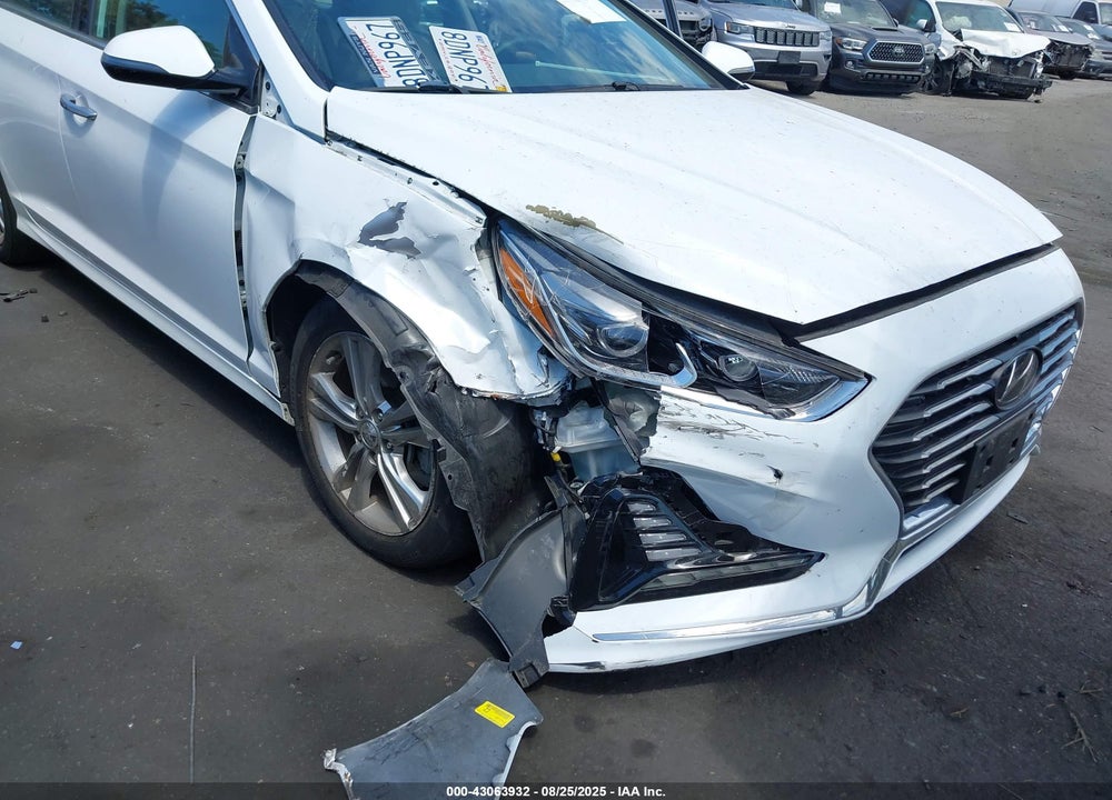 2018 HYUNDAI SONATA VIN: 5NPE34AF2JH633997
