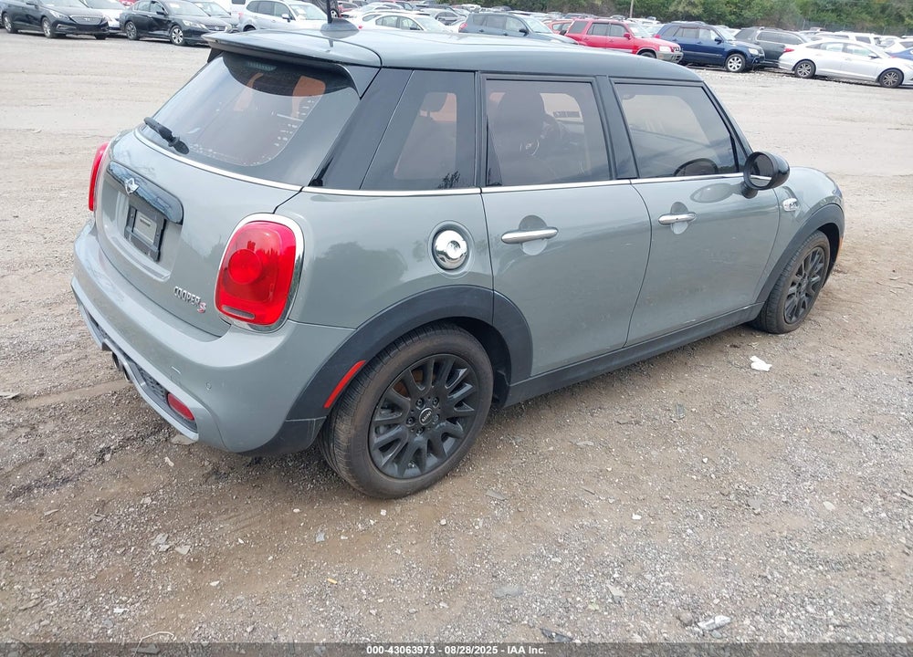 2018 MINI HARDTOP COOPER S VIN: WMWXU3C58J2F50967