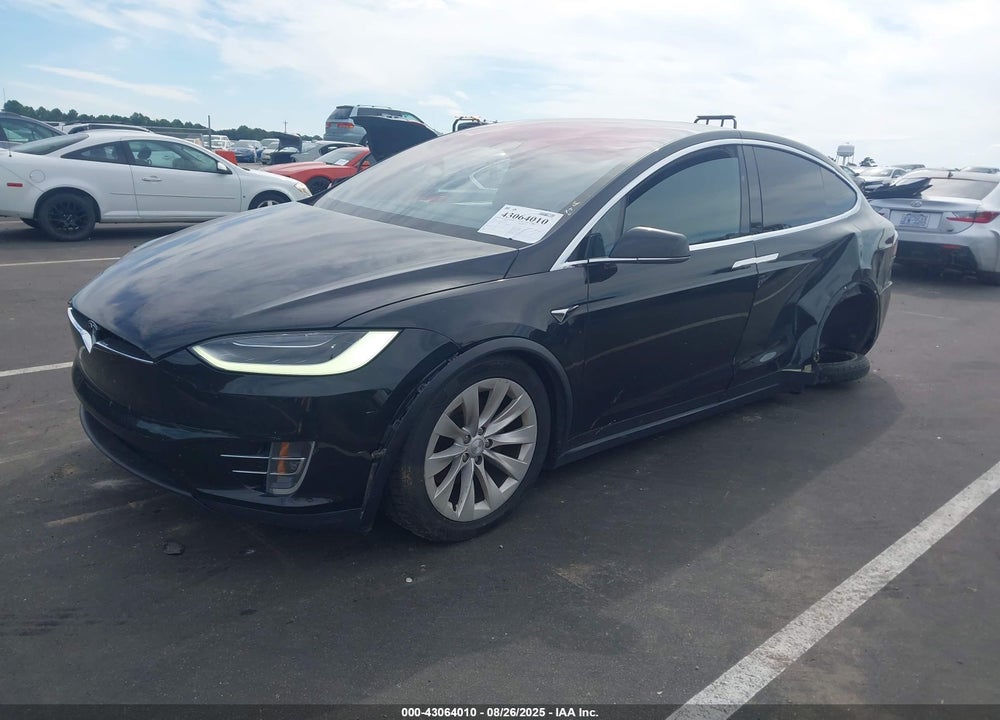 2017 TESLA MODEL X VIN: 5YJXCBE20HF034559