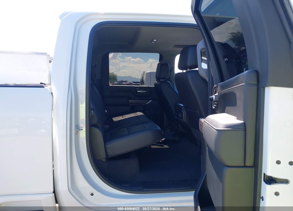 2020 GMC SIERRA 3500HD 4WD  STANDARD BED DENALI VIN: 1GT49WEY0LF207112
