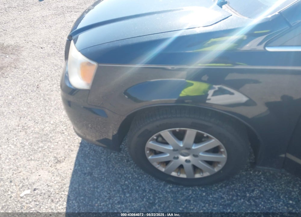 2013 CHRYSLER TOWN & COUNTRY TOURING VIN: 2C4RC1BGXDR511418
