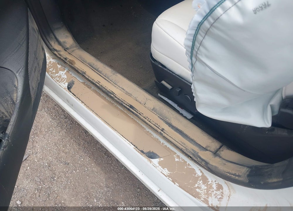 2022 TESLA MODEL 3 VIN: 5YJ3E1EBXNF260784