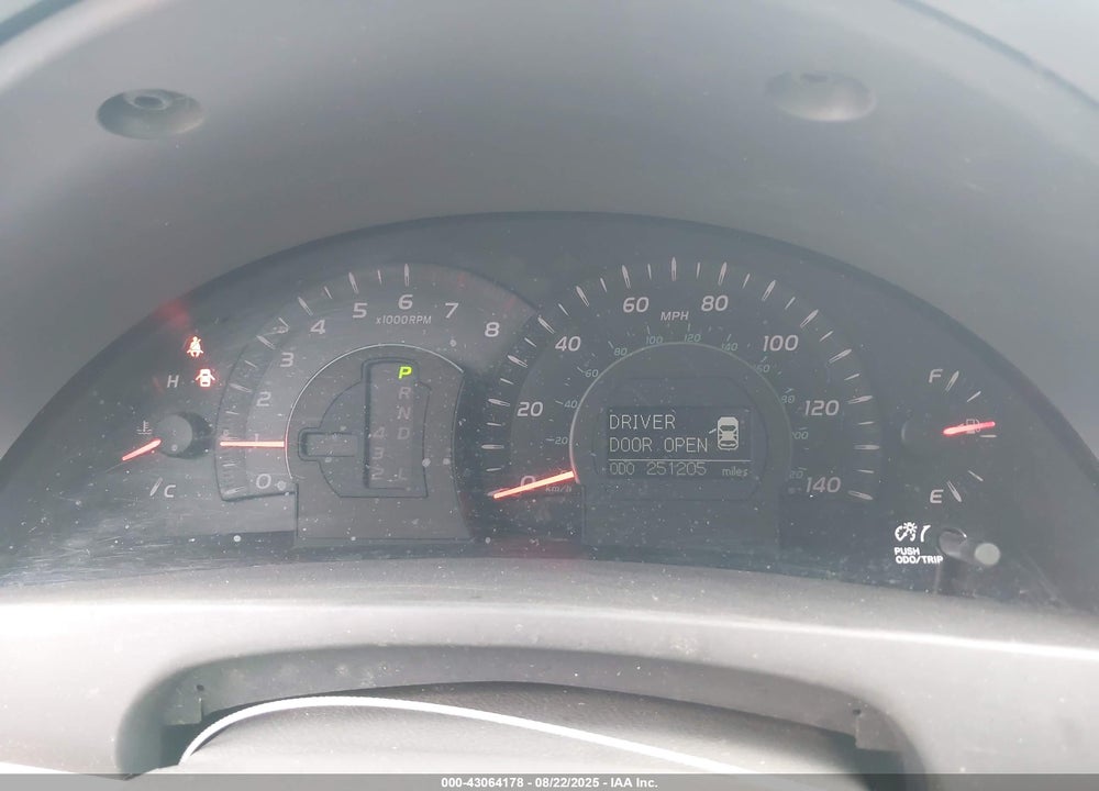 2008 TOYOTA CAMRY XLE VIN: 4T1BE46KX8U748572