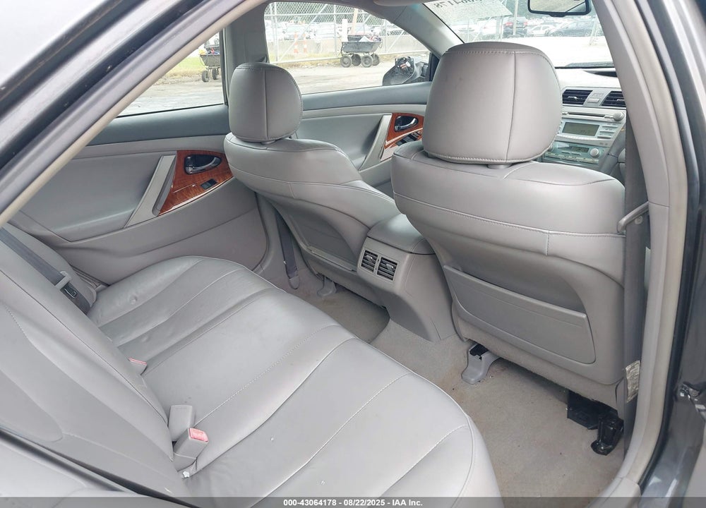 2008 TOYOTA CAMRY XLE VIN: 4T1BE46KX8U748572