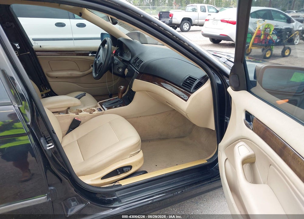 2004 BMW 325I VIN: WBAEV33474KR28791