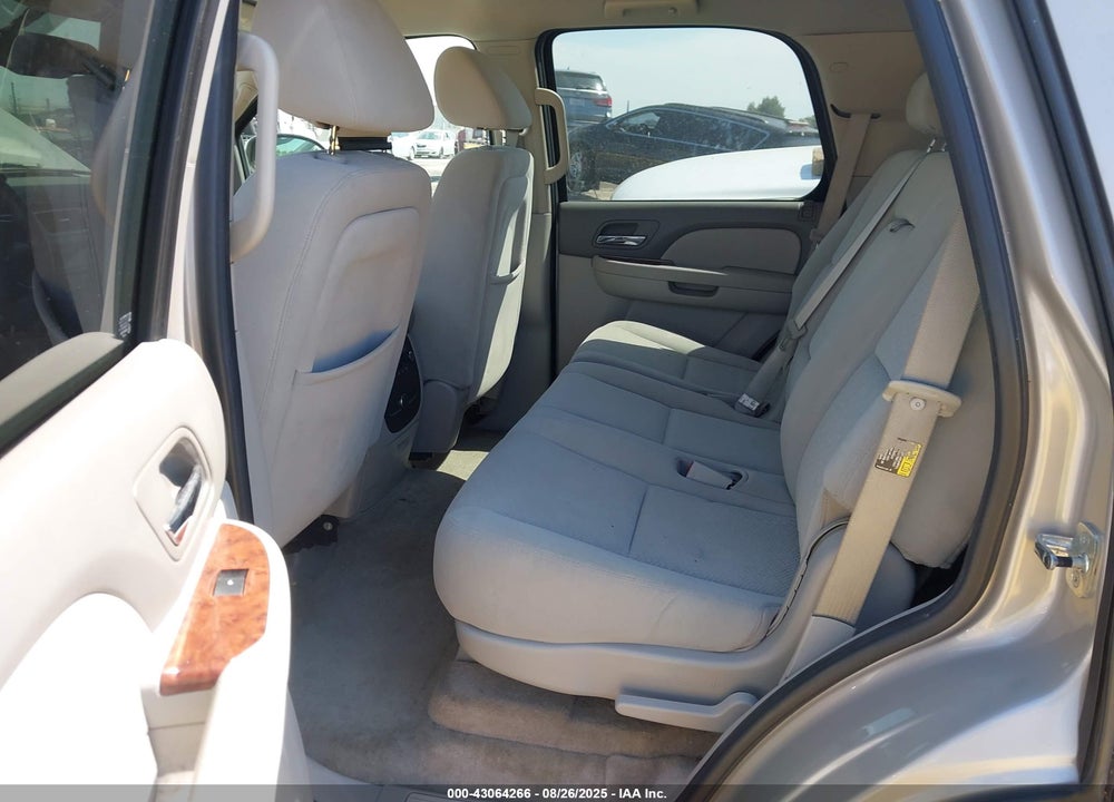 2007 CHEVROLET TAHOE LT VIN: 1GNFK13007J147436