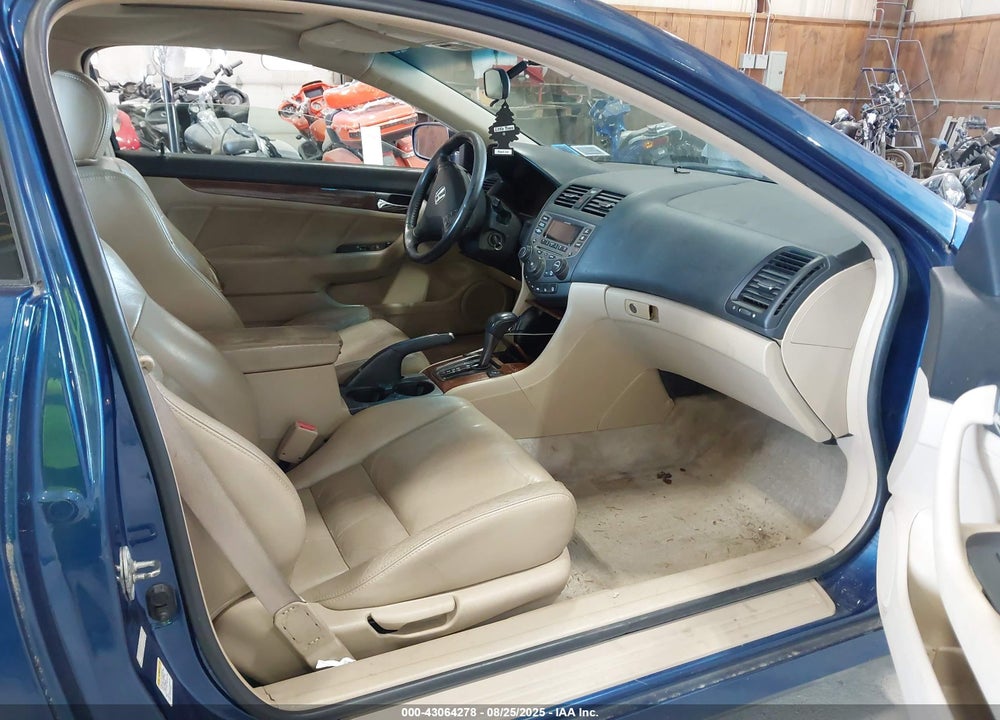 2006 HONDA ACCORD 3.0 EX VIN: 1HGCM82626A011829