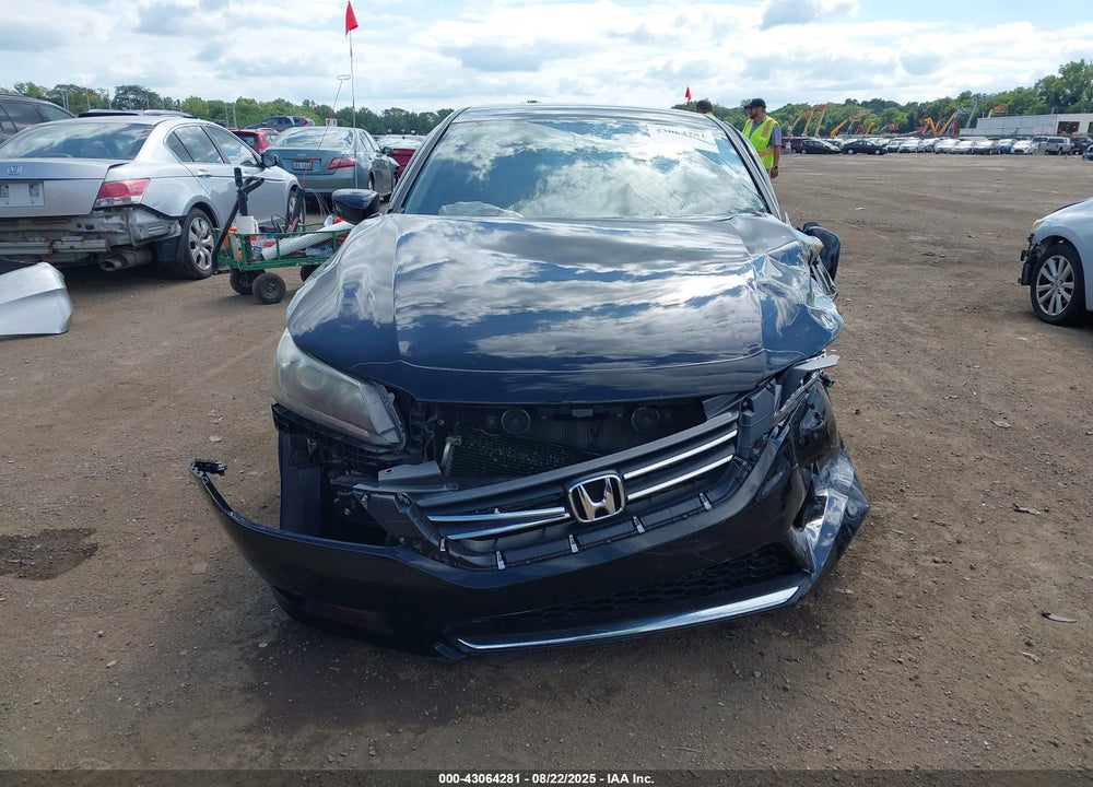 2015 HONDA ACCORD VIN: 1HGCR2F38FA164875