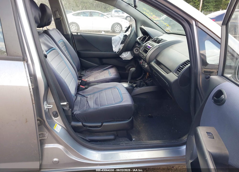 2007 HONDA FIT VIN: JHMGD38497S059234