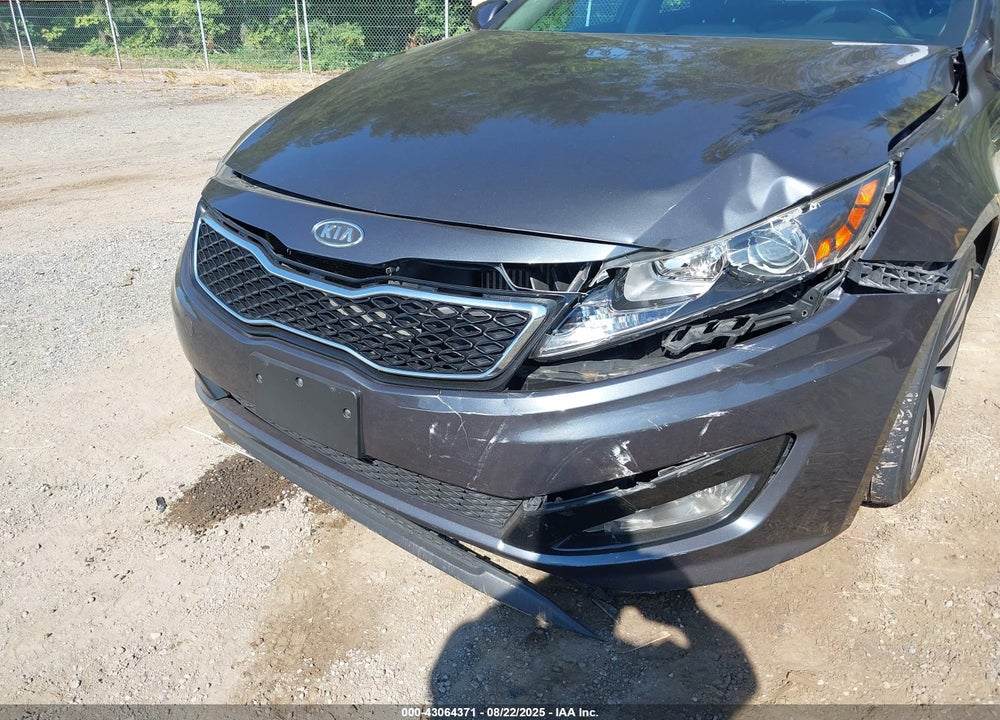 2011 KIA OPTIMA VIN: KNAGR4A61B5148353