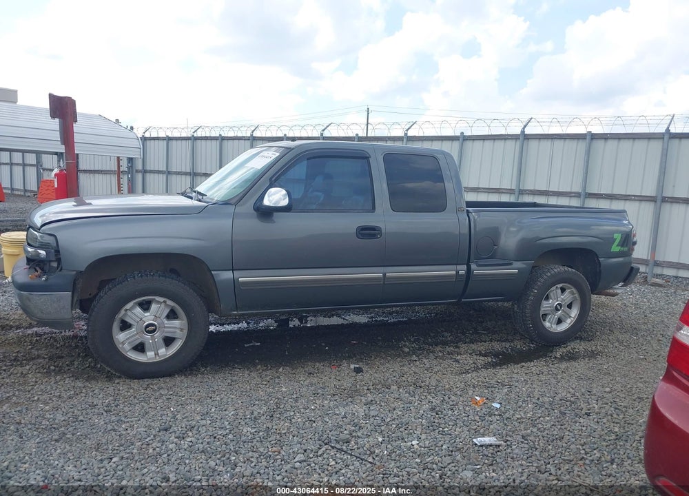 2002 CHEVROLET SILVERADO 1500 LT VIN: 2GCEK19T521350119