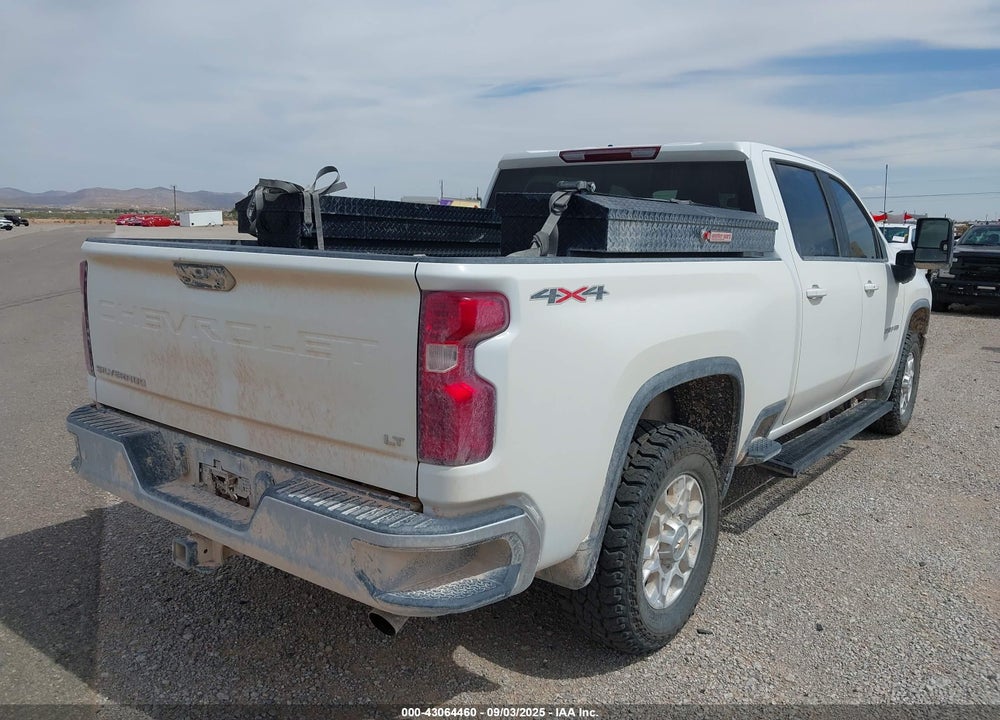 2023 CHEVROLET SILVERADO 2500HD 4WD STANDARD BED LT VIN: 1GC4YNE71PF124606