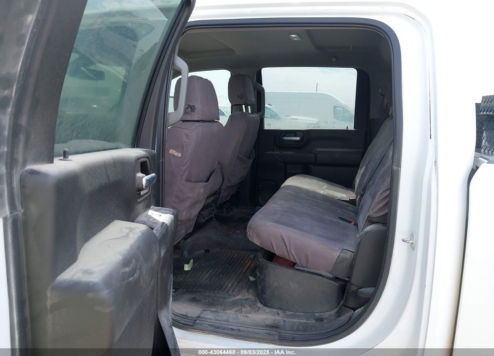 2023 CHEVROLET SILVERADO 2500HD 4WD STANDARD BED LT VIN: 1GC4YNE71PF124606