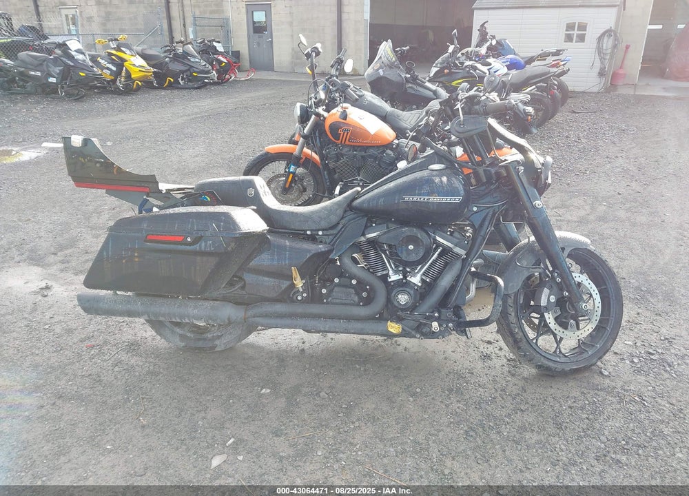 2019 HARLEY-DAVIDSON FLHRXS VIN: 1HD1KVP12KB615164