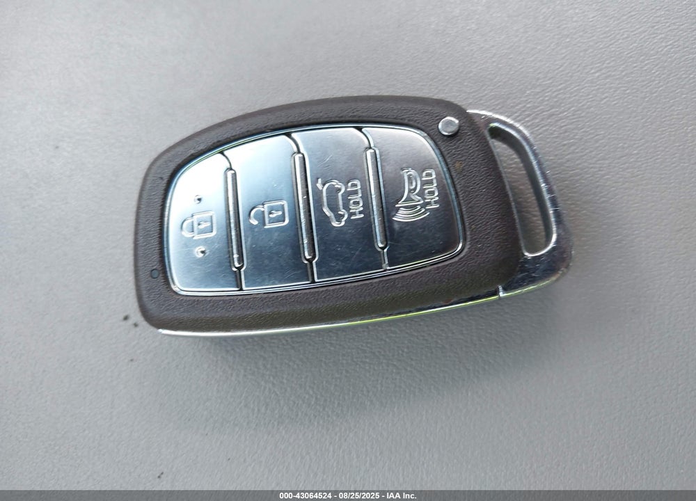 2020 HYUNDAI TUCSON VIN: KM8J3CA47LU207413