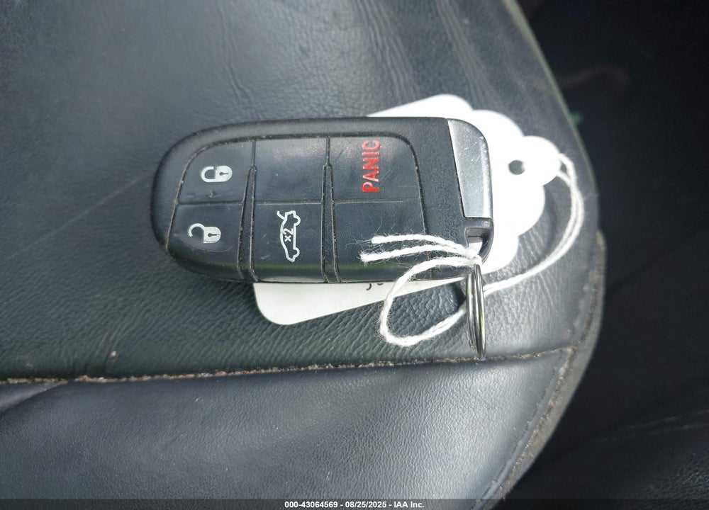 2014 CHRYSLER 300 VIN: 2C3CCAAG6EH127879