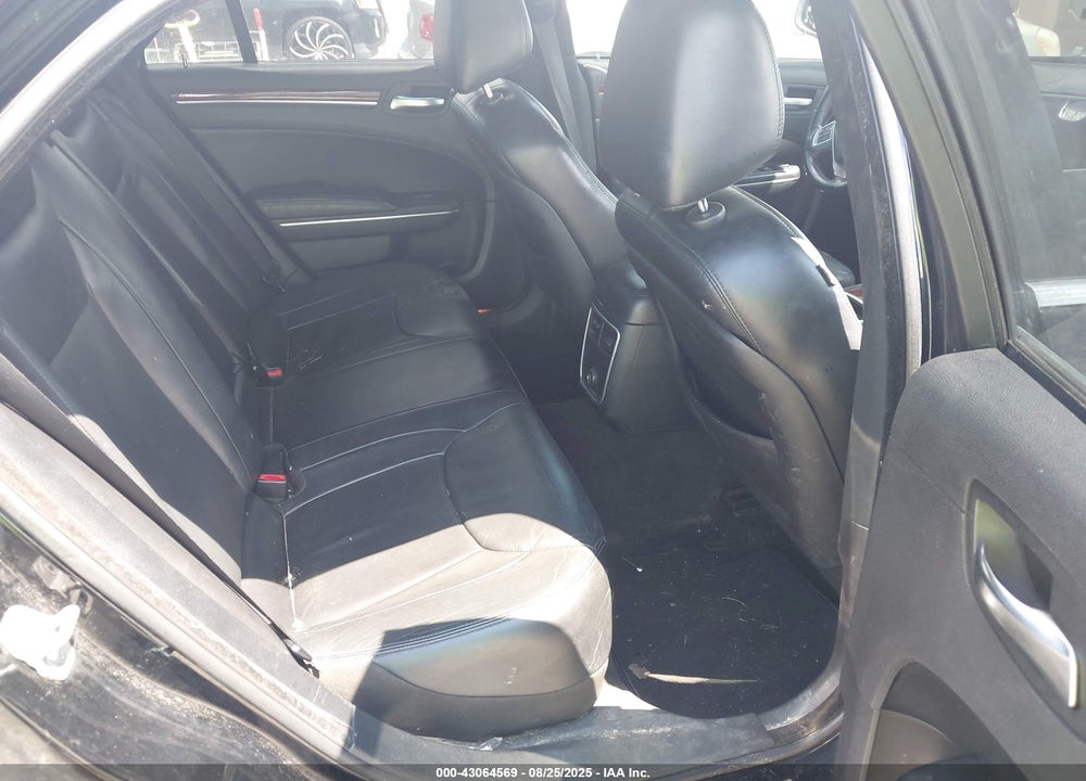 2014 CHRYSLER 300 VIN: 2C3CCAAG6EH127879