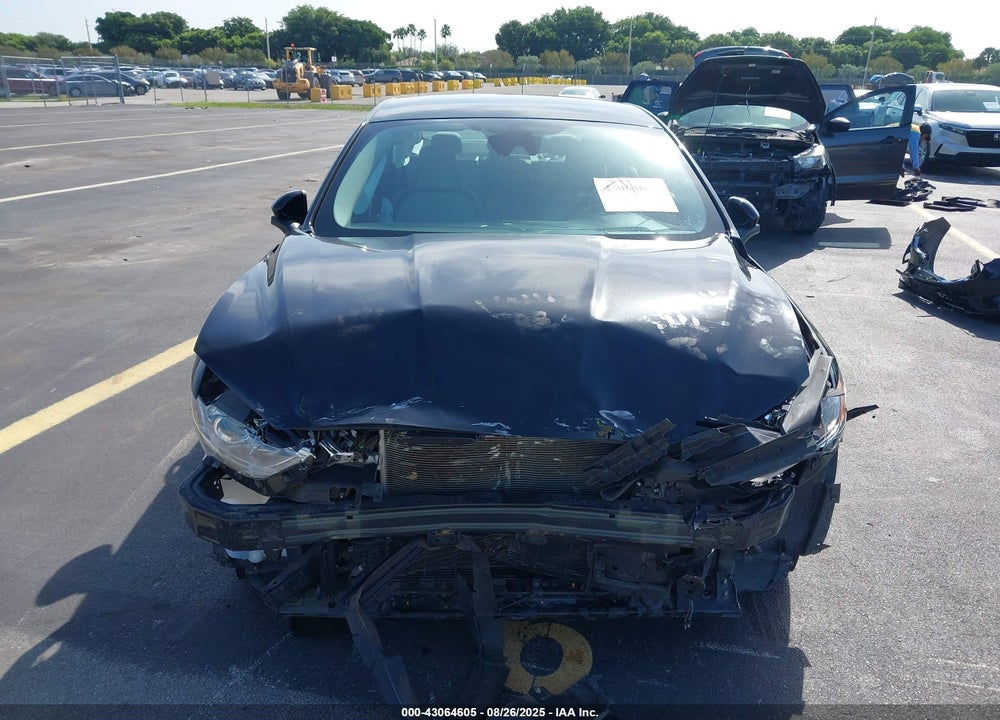 2020 FORD FUSION SE VIN: 3FA6P0HD6LR185162
