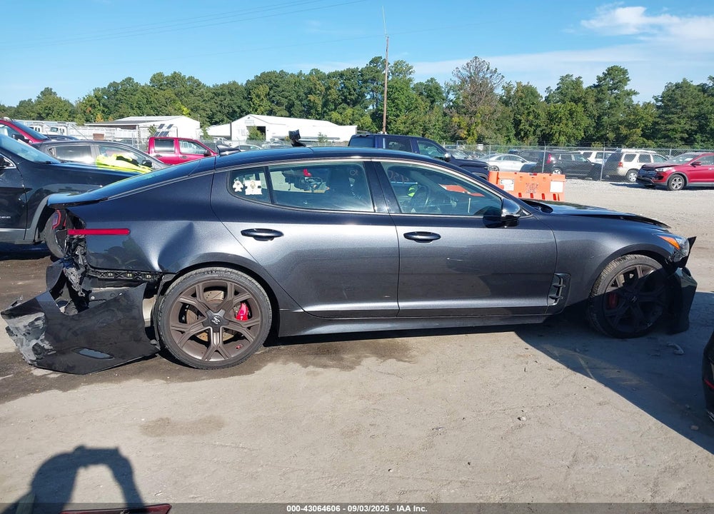 2019 KIA STINGER VIN: KNAE45LC2K6067290