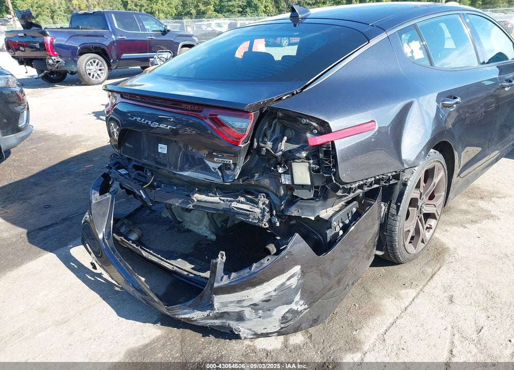 2019 KIA STINGER VIN: KNAE45LC2K6067290