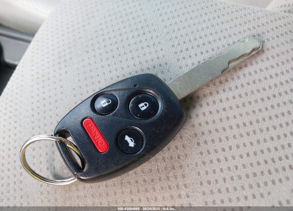2012 HONDA CIVIC VIN: 2HGFB2F88CH329608